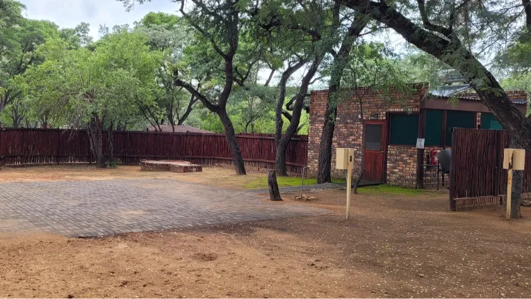 Doorndraai Lodge Caravan Park