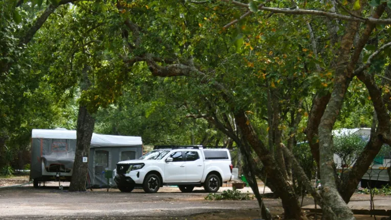 San Cha Len Guest Farm