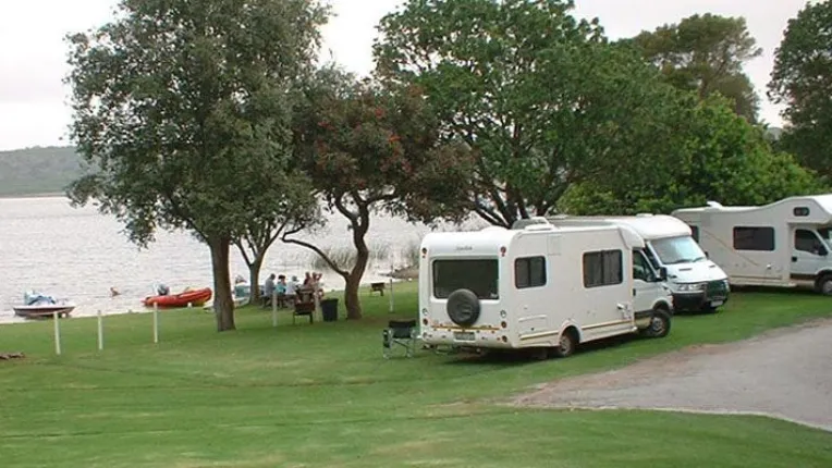 Island Lake Holiday Resort