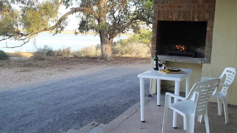 Kuifkopvisvanger Campsite