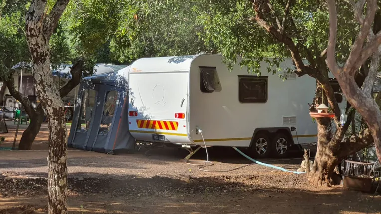 San Cha Len Guest Farm