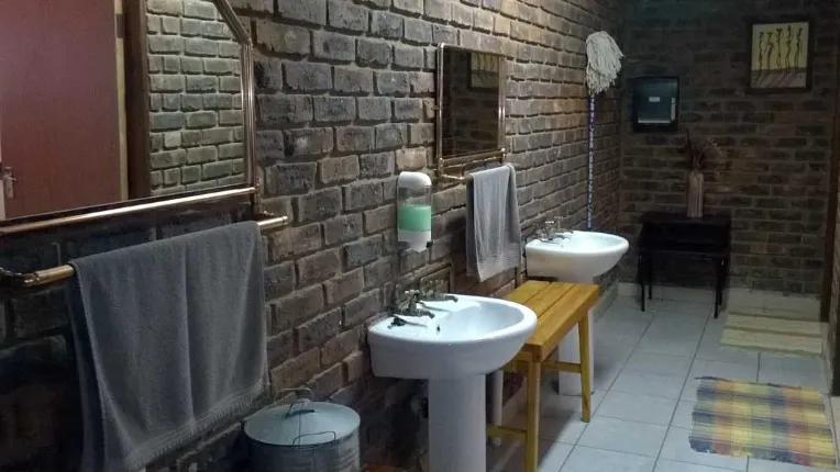 San Cha Len Guest Farm