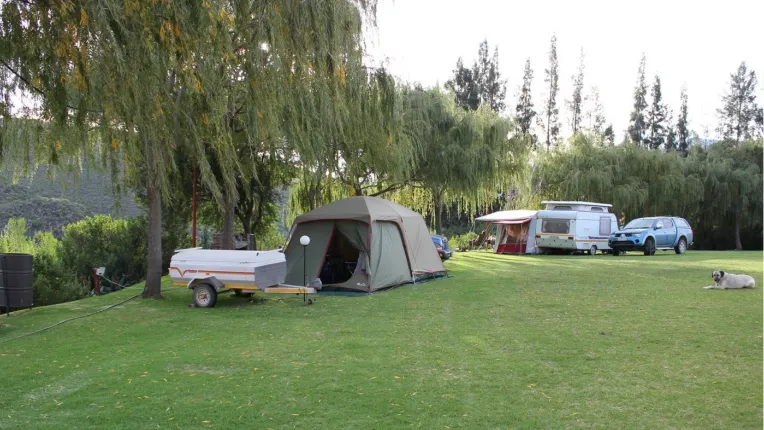 Eagle Falls Country Lodge