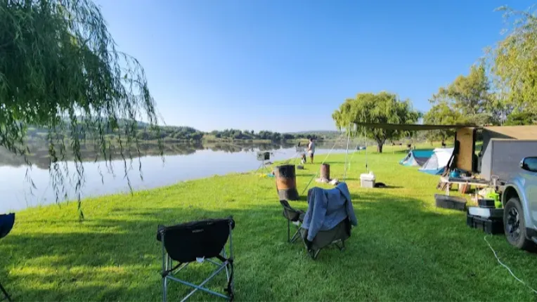 Swartruggens Dam Caravan Park