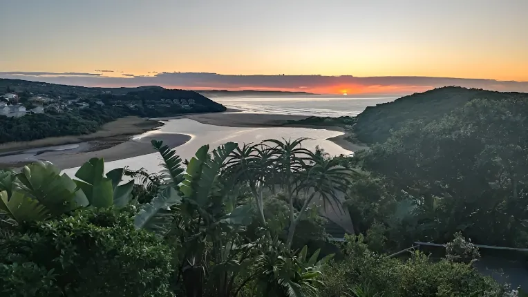 Buccaneers Beach Lodge