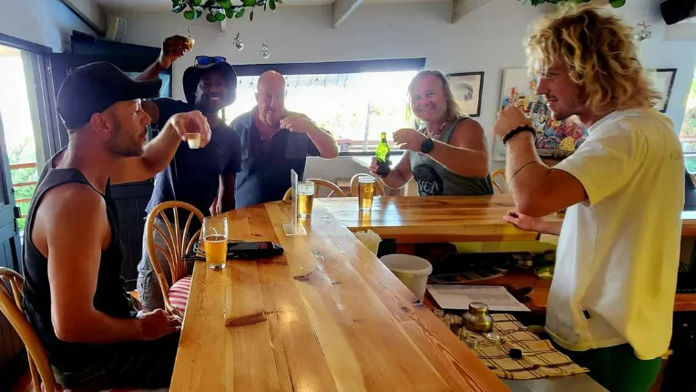 Buccaneers Beach Lodge