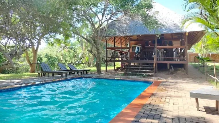 Utshwayelo Kosi Mouth Lodge