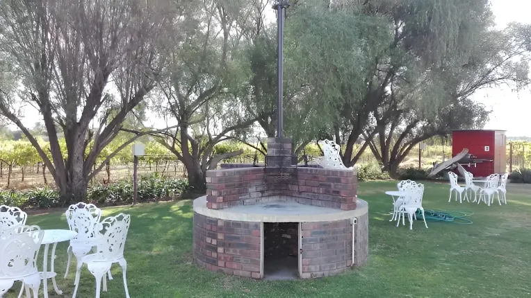 Ou Skool Guest House