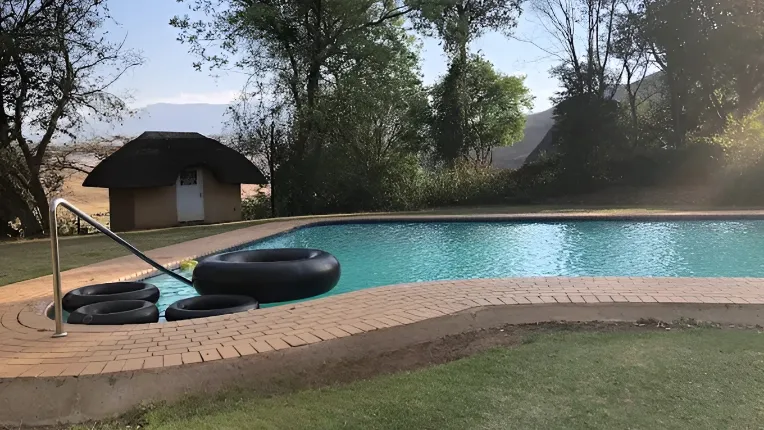 Hlalanathi Drakensberg Resort 