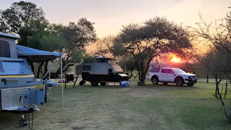 Afsaal Caravan Park & Bushcamp