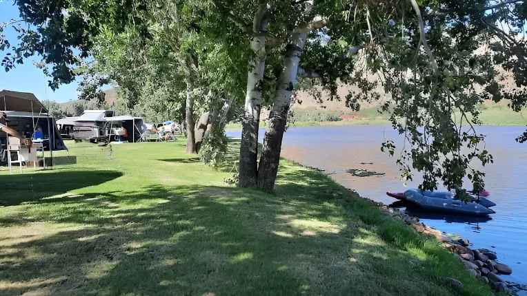 Goudmyn River Chalets