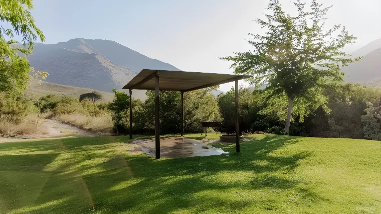 Dwarsberg Trout Hideaway