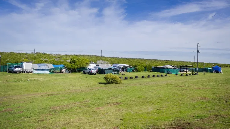 De Necker Family Farm Image